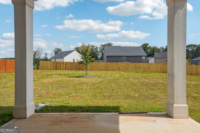946 Teabiscuit Way, Mcdonough, GA 30253