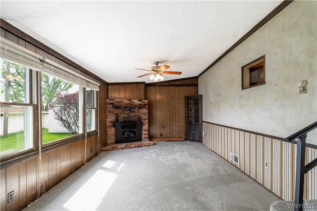 1715 Parker Boulevard, Tonawanda, NY 14150