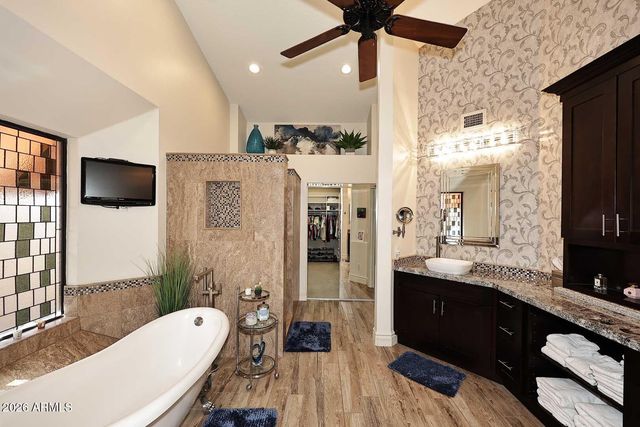 2139 E TECOMA Road, Phoenix, AZ 85048