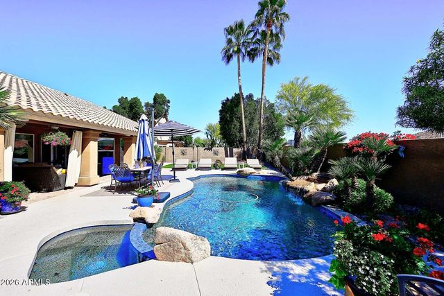 2139 E TECOMA Road, Phoenix, AZ 85048