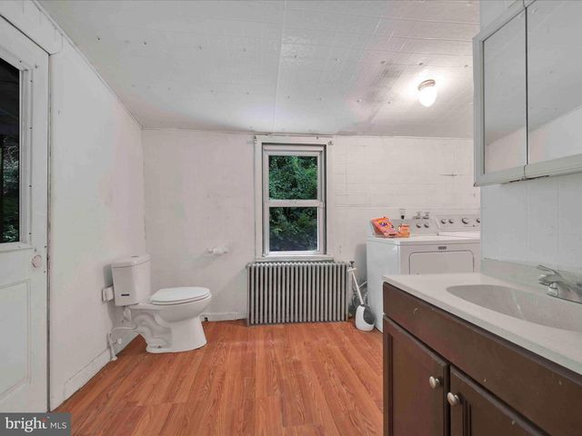 241 PEACOCK ST, Pottsville, PA 17901