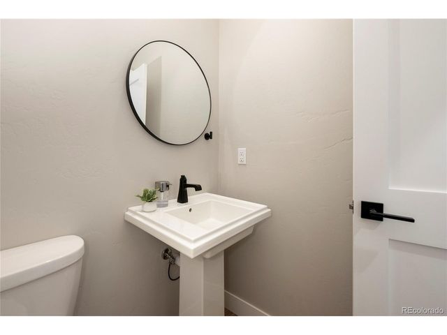 134 Eagle Ridge Dr, Granby, CO 80446