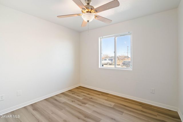 8570 Oleander Avenue, California City, CA 93505