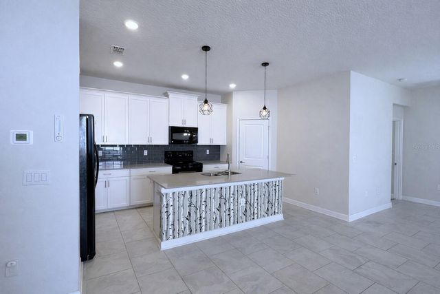 3943 CORTLAND DRIVE, Davenport, FL 33837