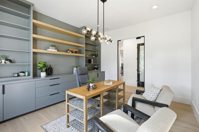 25100 Fort Davis Road, Montgomery, TX 77316