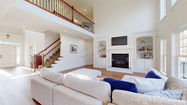 7267 Willowbrook Drive, Denver, NC 28037