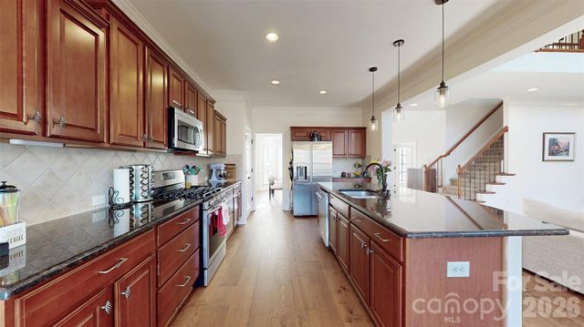 7267 Willowbrook Drive, Denver, NC 28037