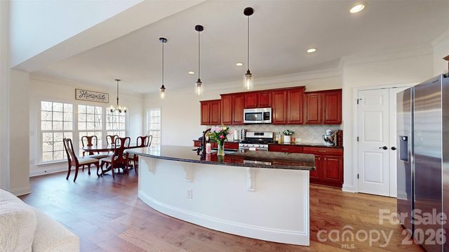 7267 Willowbrook Drive, Denver, NC 28037