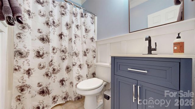 7267 Willowbrook Drive, Denver, NC 28037