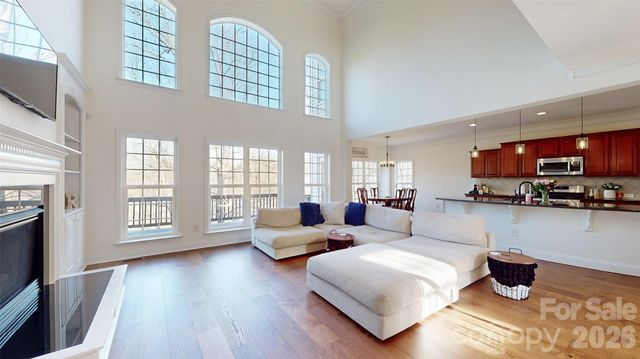 7267 Willowbrook Drive, Denver, NC 28037