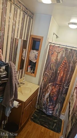 1070 Central Avenue, Bellaire, OH 43906