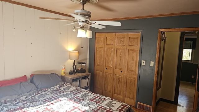 1070 Central Avenue, Bellaire, OH 43906