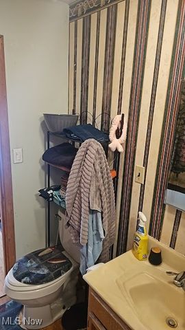 1070 Central Avenue, Bellaire, OH 43906