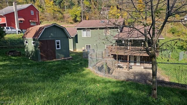 1070 Central Avenue, Bellaire, OH 43906