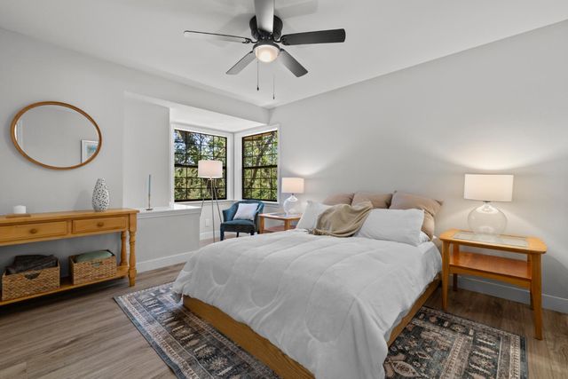 15880 Names Dr, Grass Valley, CA 95949