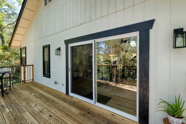 15880 Names Dr, Grass Valley, CA 95949