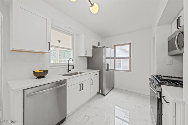 17806 Maple Heights Boulevard, Maple Heights, OH 44137