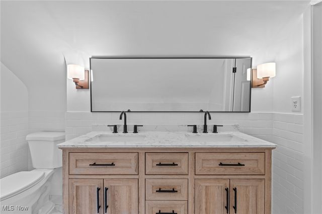 17806 Maple Heights Boulevard, Maple Heights, OH 44137