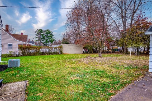 17806 Maple Heights Boulevard, Maple Heights, OH 44137