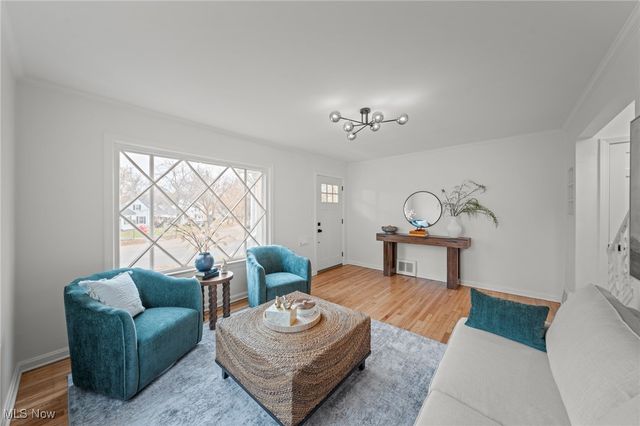 17806 Maple Heights Boulevard, Maple Heights, OH 44137