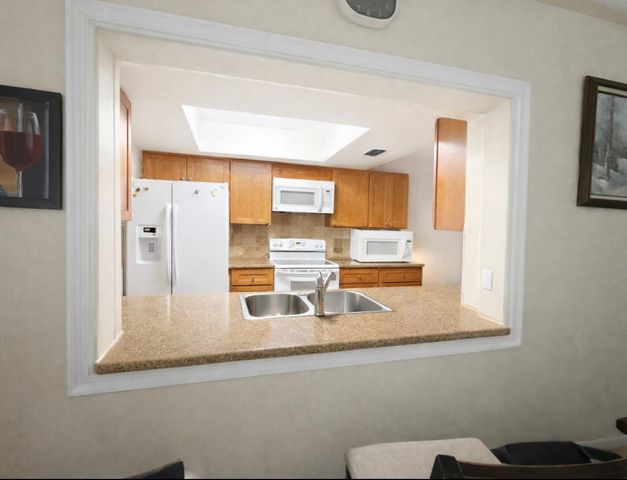 5808 NW 84th Terrace, Tamarac, FL 33321