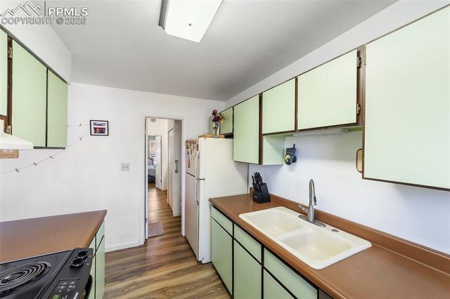 413 S Chelton Road, Colorado Springs, CO 80910