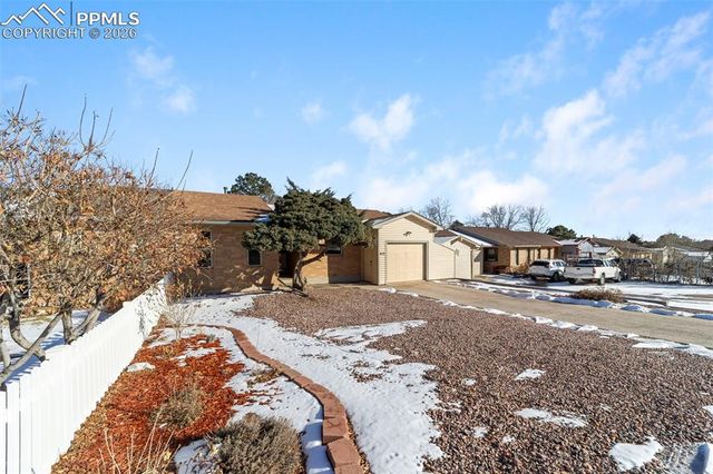 413 S Chelton Road, Colorado Springs, CO 80910