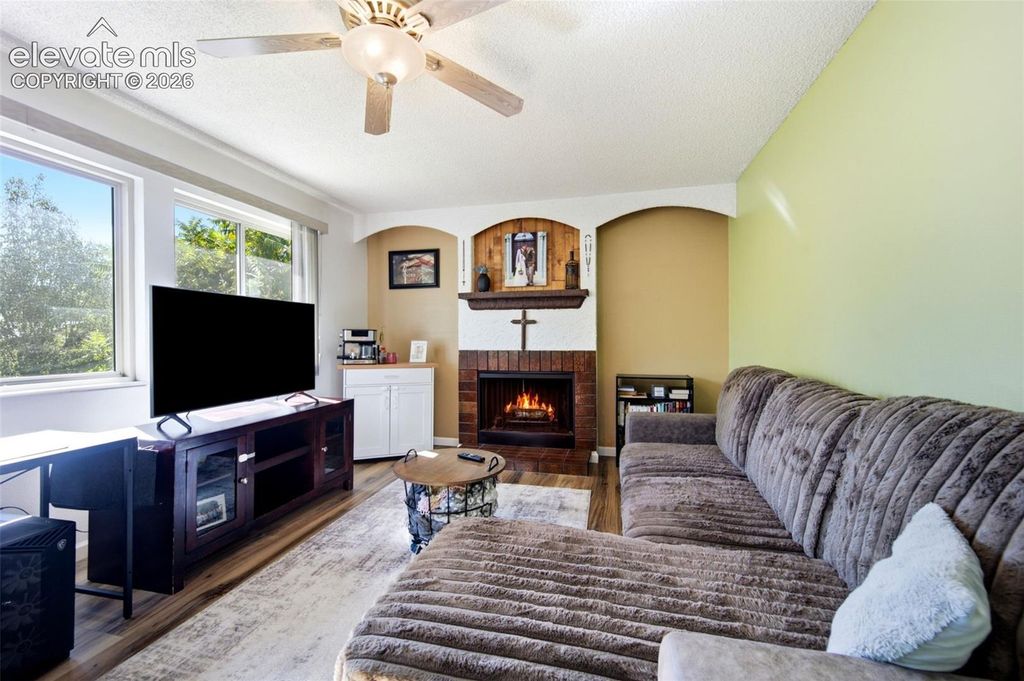 413 S Chelton Road, Colorado Springs, CO 80910 — photo 3