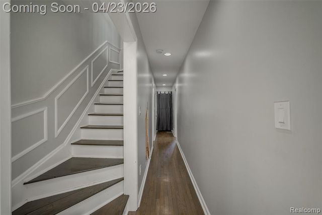 39936 Warren Road, Canton, MI 48187