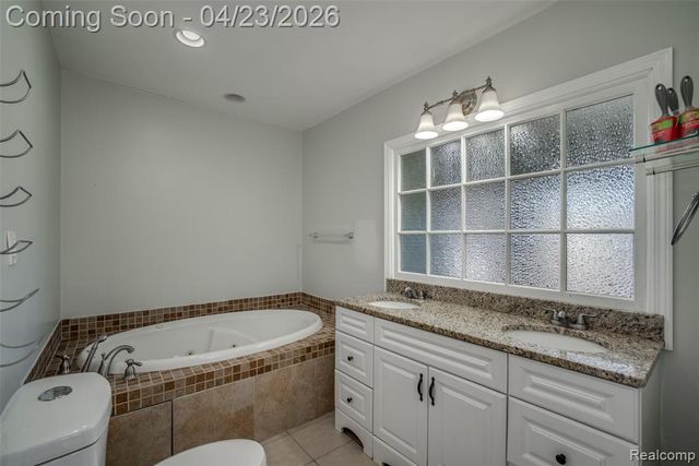 39936 Warren Road, Canton, MI 48187