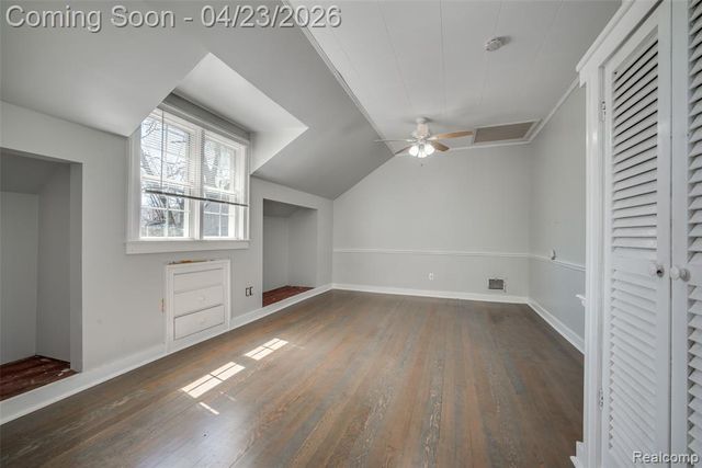39936 Warren Road, Canton, MI 48187