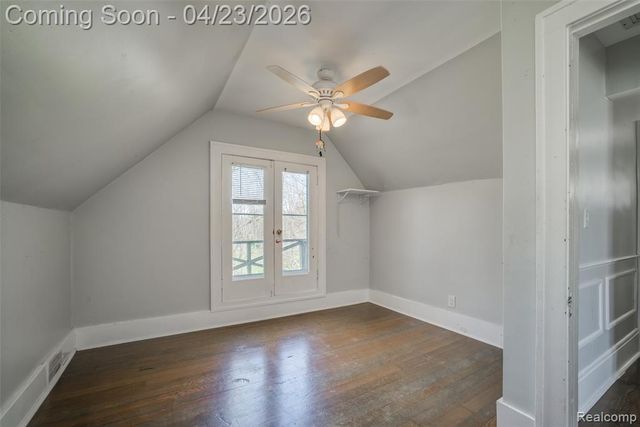 39936 Warren Road, Canton, MI 48187