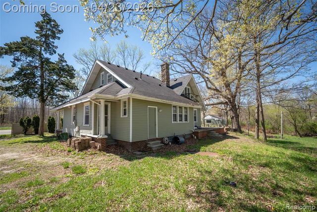 39936 Warren Road, Canton, MI 48187