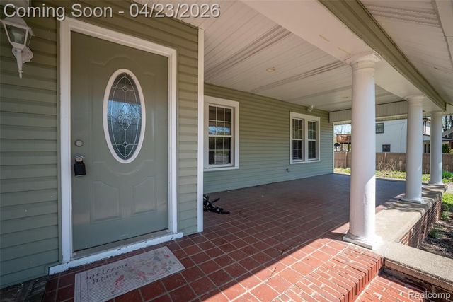 39936 Warren Road, Canton, MI 48187