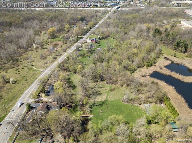 39936 Warren Road, Canton, MI 48187