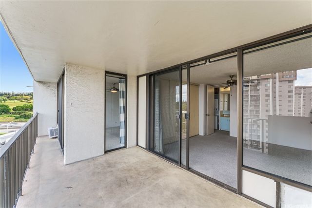 98-500 Koauka Loop 15K, Aiea, HI 96701