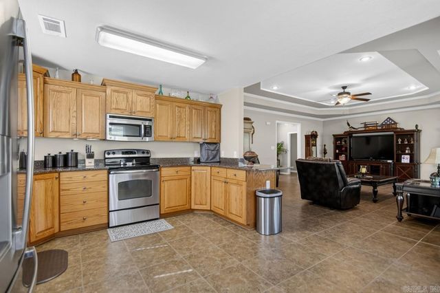 7586 Mars Hill Road, Bauxite, AR 72065