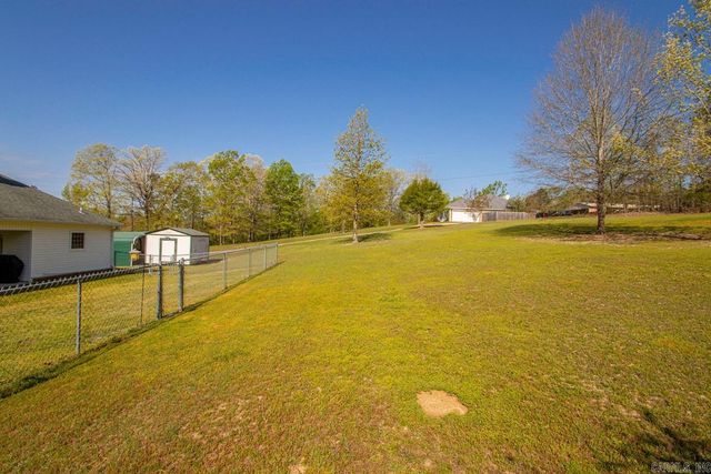 7586 Mars Hill Road, Bauxite, AR 72065
