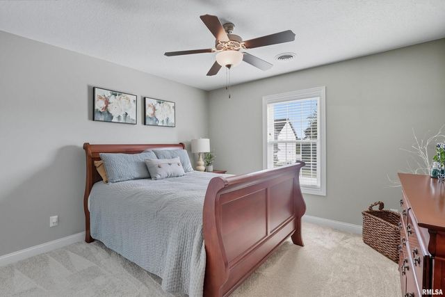 3970 ORCHARD Drive, Bettendorf, IA 52722