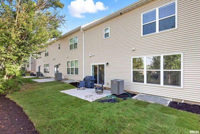 3970 ORCHARD Drive, Bettendorf, IA 52722