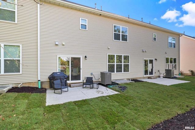 3970 ORCHARD Drive, Bettendorf, IA 52722