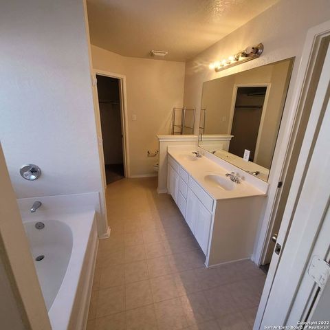 6503 Ithaca Forest, San Antonio, TX 78239