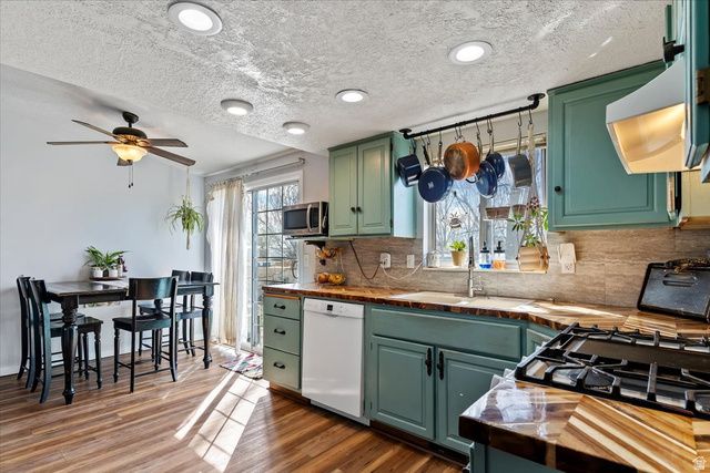 5035 S 6150 W, Hooper, UT 84315