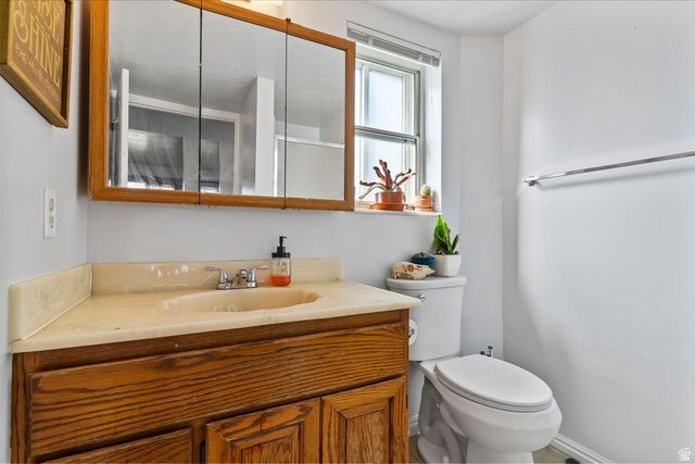 5035 S 6150 W, Hooper, UT 84315