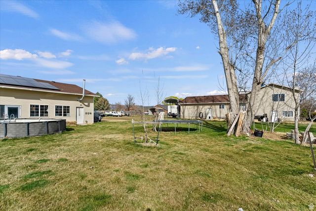 5035 S 6150 W, Hooper, UT 84315