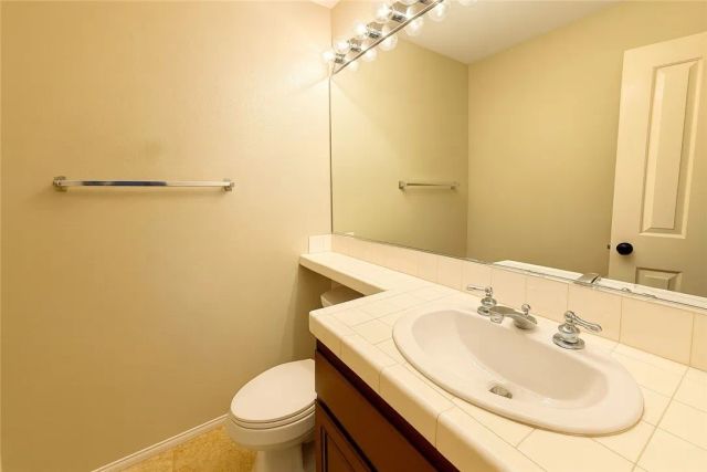 17 Fecamp, Newport Coast, CA 92657