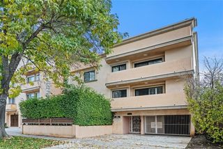 11816 Gorham Avenue 110, Los Angeles, CA 90049