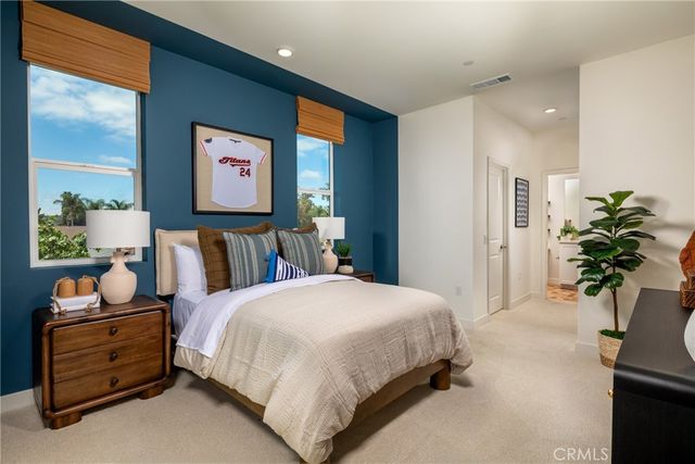 248 W Citrus Row, La Habra, CA 90633