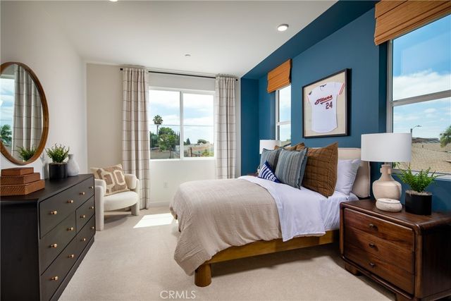 248 W Citrus Row, La Habra, CA 90633