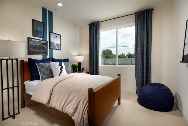 248 W Citrus Row, La Habra, CA 90633
